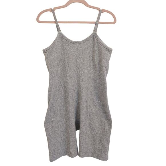 NWT Alo Yoga Seamless Ribbed Mellow Romper Gray M - Picture 10 of 10